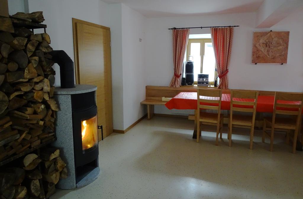Apartmaji Pri Marodnu Bohinj Ngoại thất bức ảnh