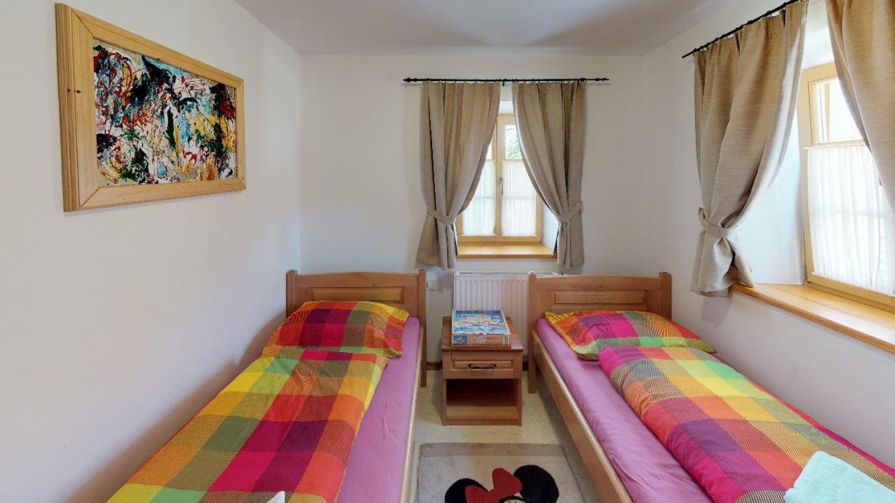 Apartmaji Pri Marodnu Bohinj Ngoại thất bức ảnh